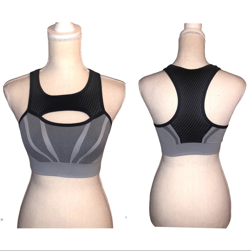 Zella body Charge Sports Bra Size Small